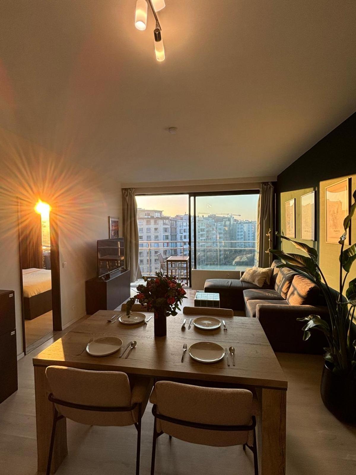 Apartment With Park View And Terrace